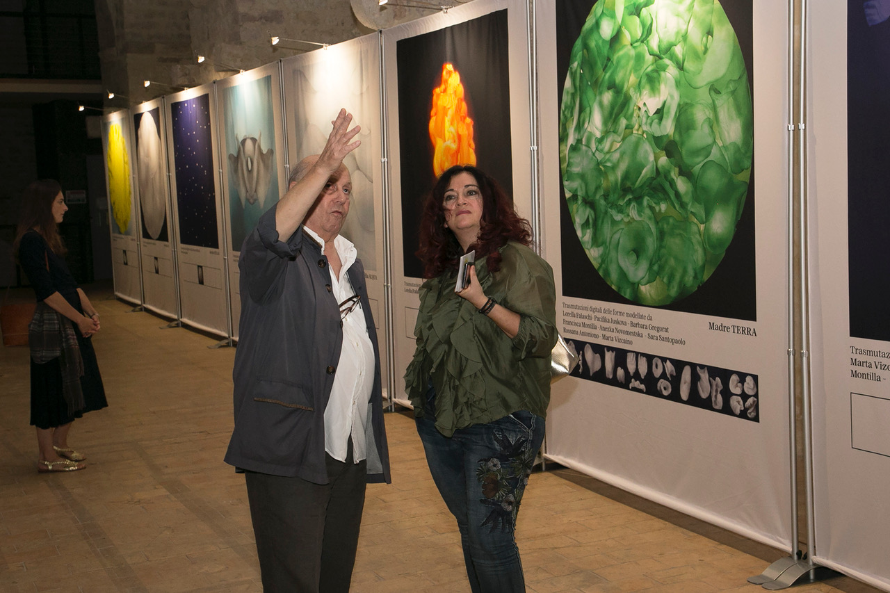 Cantico delle Creature, ad Assisi inaugurata la mostra-evento multisensoriale di Guido Dettoni (foto) 32 Cantico delle Creature, ad Assisi inaugurata la mostra-evento multisensoriale di Guido Dettoni (foto) 31