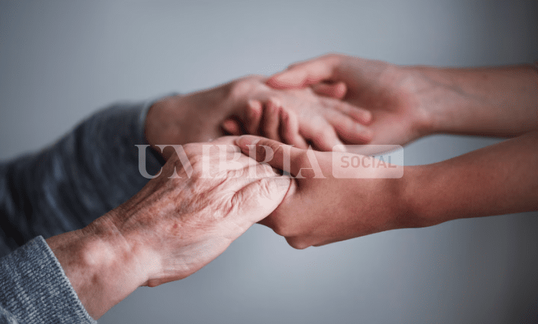 “Vicino a chi sta vicino”: nuovo corso di formazione per caregiver a Perugia 1