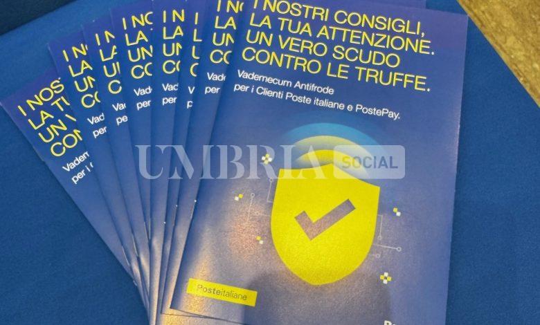 Polizia di Stato e Poste Italiane insieme per la prevenzione delle frodi e a sostegno dei cittadini di Perugia 2 Polizia di Stato e Poste Italiane insieme per la prevenzione delle frodi e a sostegno dei cittadini di Perugia 1