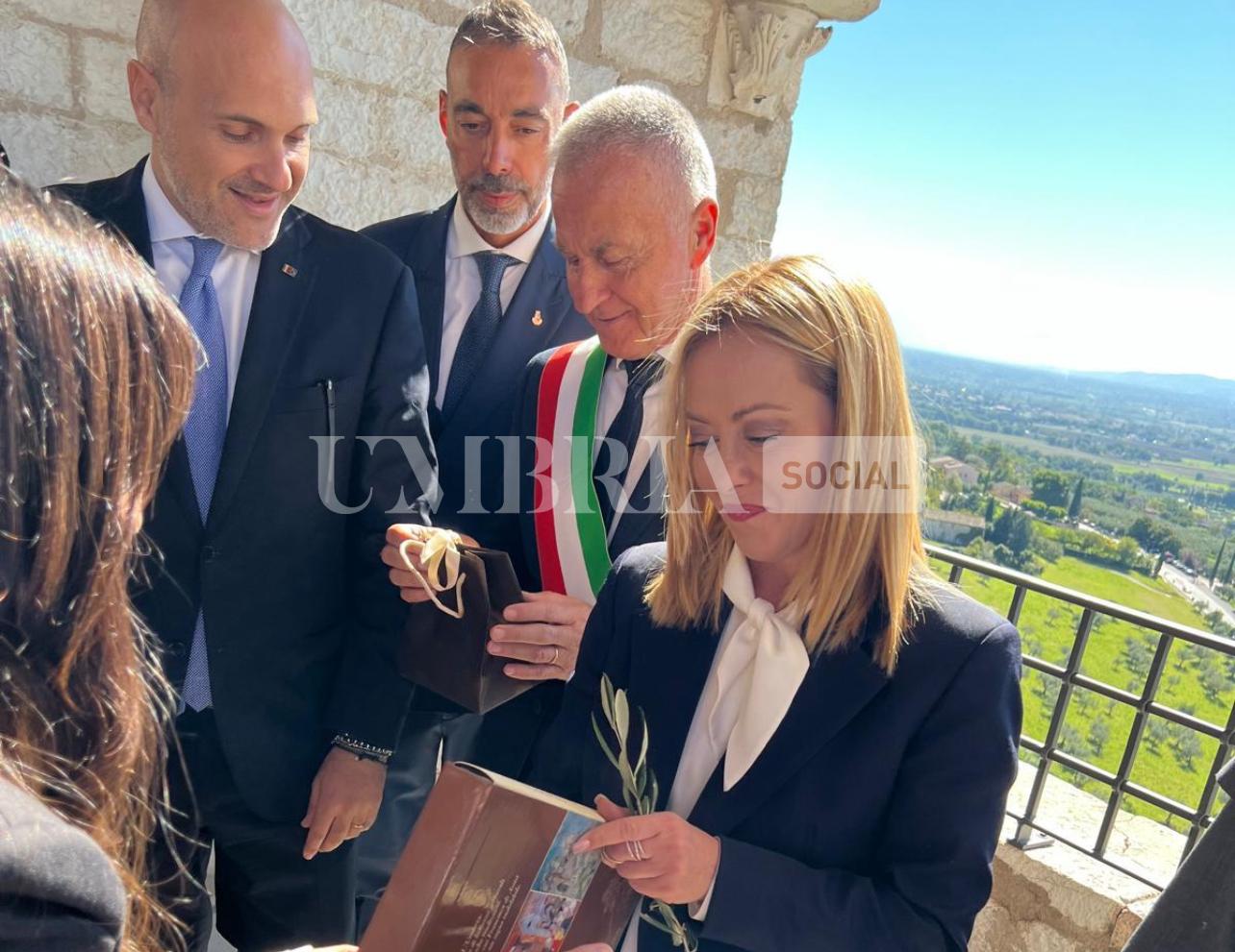 San Francesco Patrono d’Italia, presidente Proietti: “Cantico delle Creature un messaggio vivo di impegno civile” (foto) 85