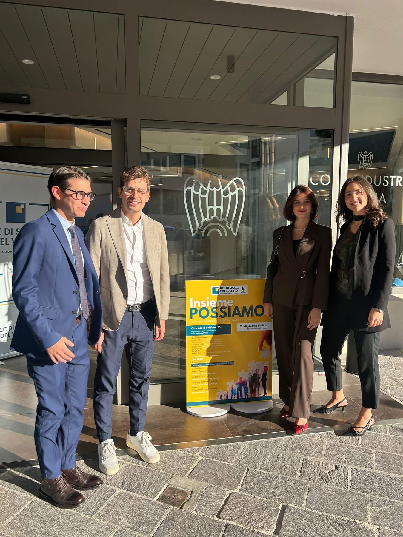 BCC Spello e Velino e Confindustria Umbria insieme per fare il punto sul futuro del territorio (foto) 14 BCC Spello e Velino e Confindustria Umbria insieme per fare il punto sul futuro del territorio (foto) 13