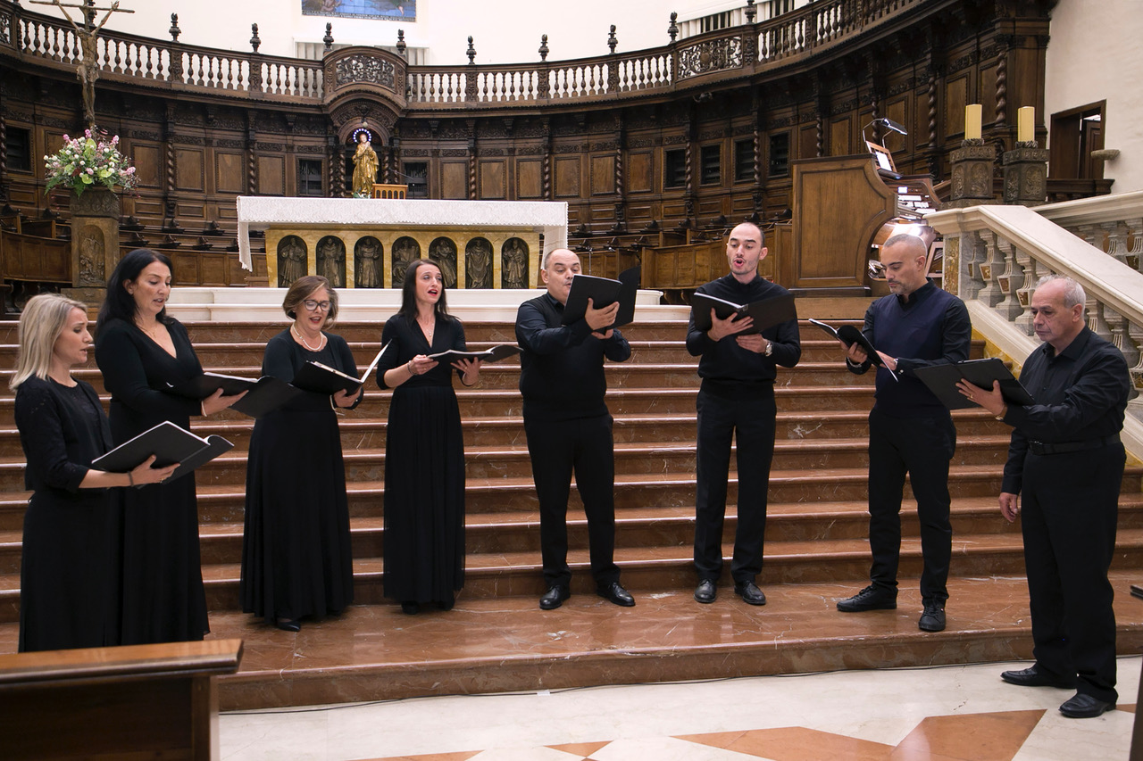 Assisi Pax Mundi 2025 si chiude con un bilancio di successo, ora la prima de "Il trittico francescano" (foto) 18 Assisi Pax Mundi 2025 si chiude con un bilancio di successo, ora la prima de "Il trittico francescano" (foto) 17