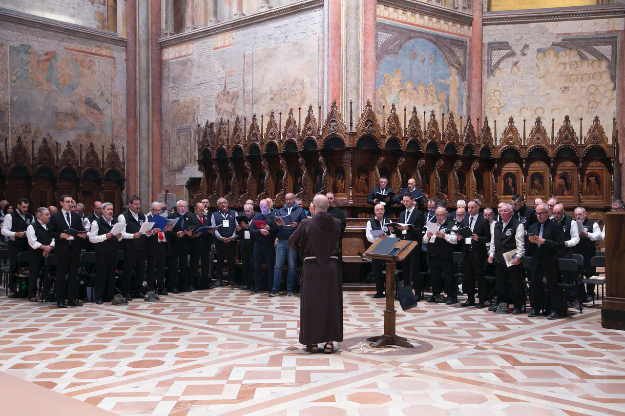 Assisi Pax Mundi 2025 si chiude con un bilancio di successo, ora la prima de "Il trittico francescano" (foto) 74 Assisi Pax Mundi 2025 si chiude con un bilancio di successo, ora la prima de "Il trittico francescano" (foto) 73