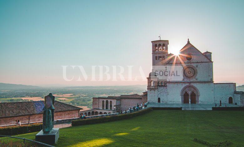 Assisi Pax Mundi pensa già al 2026 con la musica del Coro Sequela Christi 2 Assisi Pax Mundi pensa già al 2026 con la musica del Coro Sequela Christi 1
