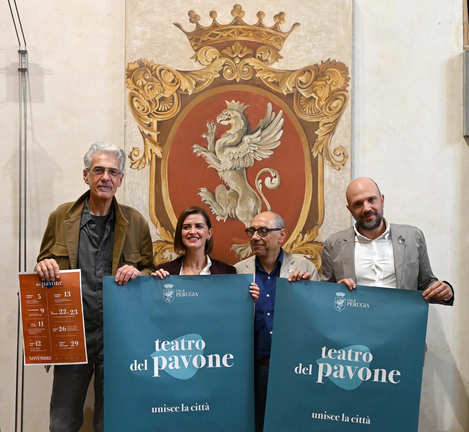 Il Teatro del Pavone di Perugia torna alla città: nuova gestione pubblica e partecipata 14 Il Teatro del Pavone di Perugia torna alla città: nuova gestione pubblica e partecipata 13