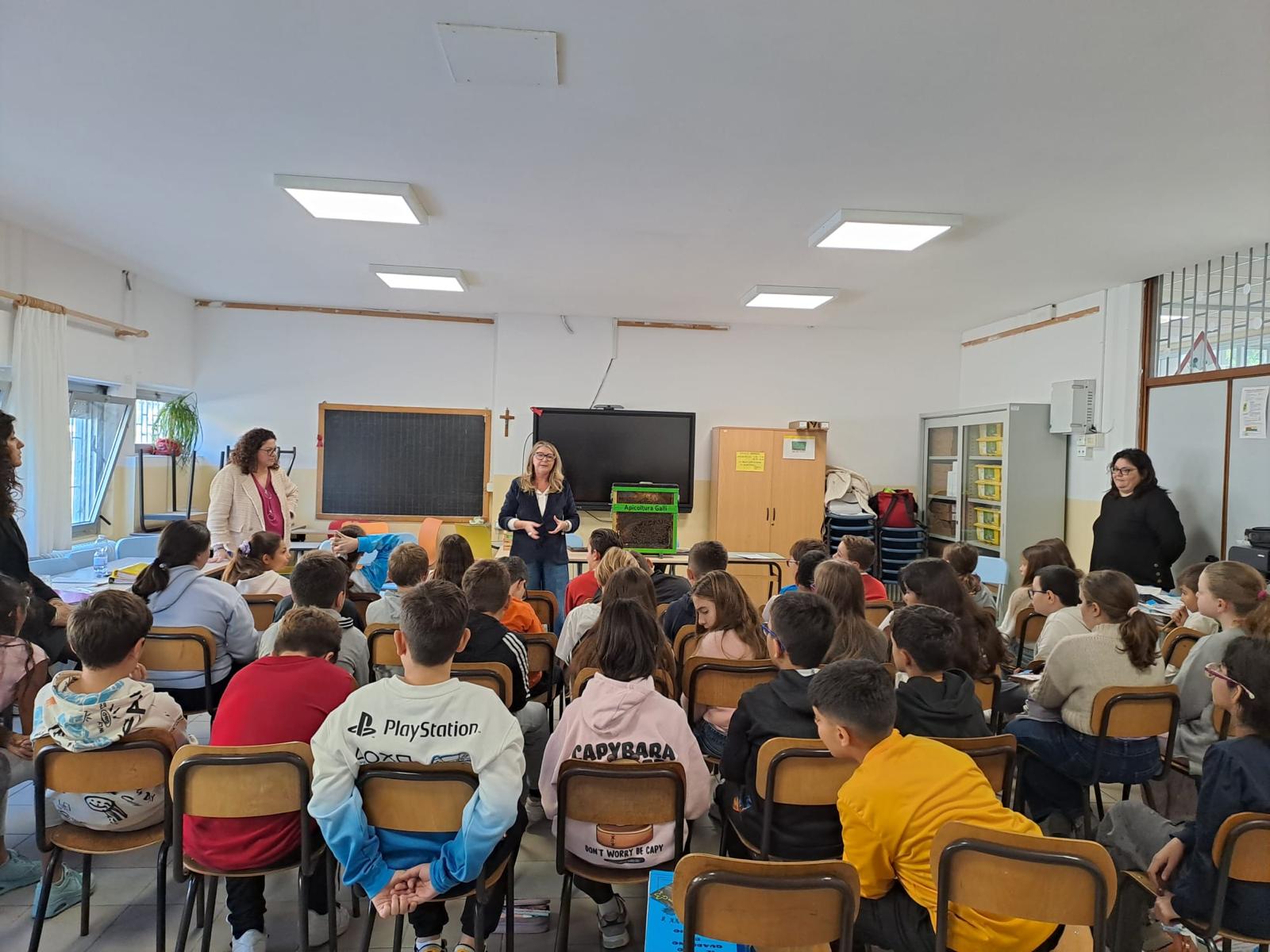 Natale a Corciano 2025: il borgo-presepio celebra le api e il Creato 4 Natale a Corciano 2025: il borgo-presepio celebra le api e il Creato 3