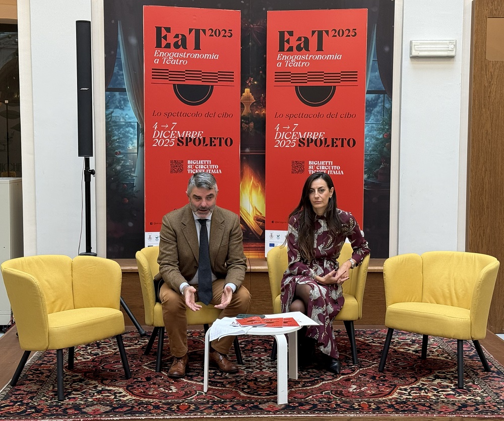EaT 2025: a Spoleto il teatro torna a farsi gusto, racconto e convivialità 12 EaT 2025: a Spoleto il teatro torna a farsi gusto, racconto e convivialità 11