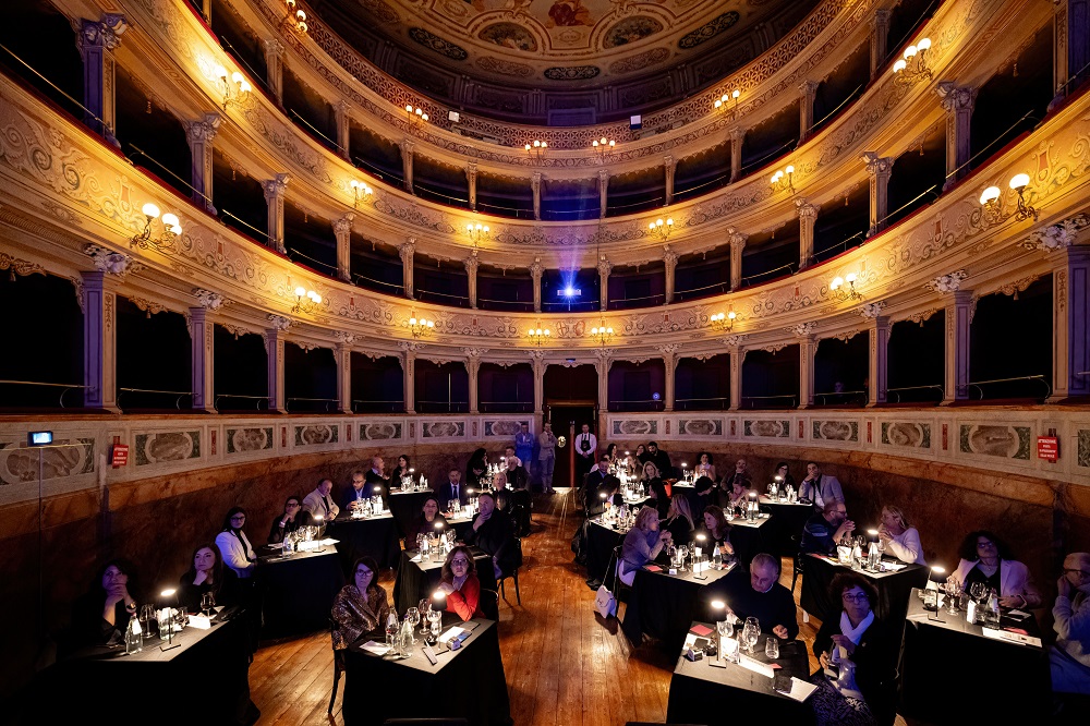 EaT 2025: a Spoleto il teatro torna a farsi gusto, racconto e convivialità 10 EaT 2025: a Spoleto il teatro torna a farsi gusto, racconto e convivialità 9