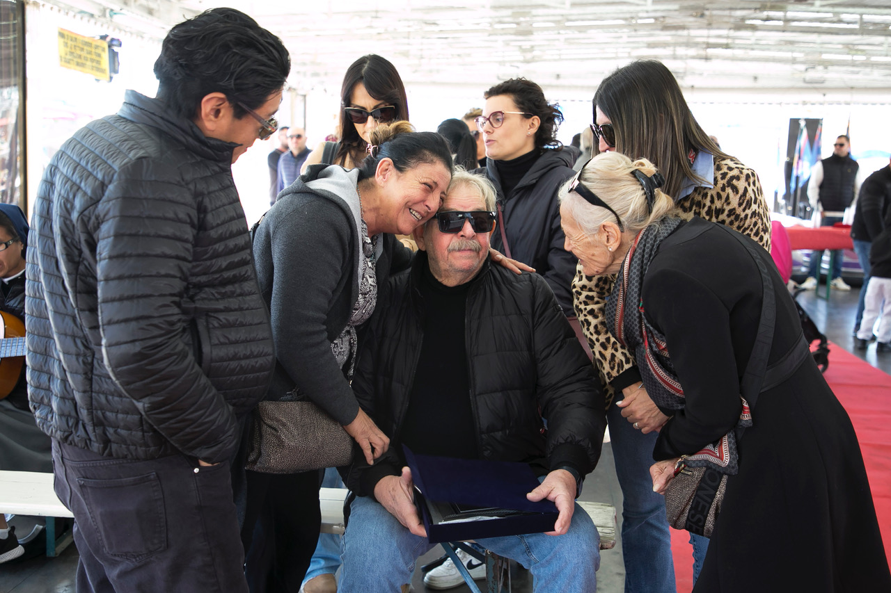 Celebrazione al Luna Park: la messa del vescovo Maffeis esalta il valore della comunità e della gioia condivisa (foto) 58 Celebrazione al Luna Park: la messa del vescovo Maffeis esalta il valore della comunità e della gioia condivisa (foto) 57