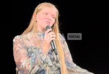 Linda Loreti, la voce umbra che incanta l’Europa: a 12 anni vola alla finale del Tour Music Fest 1