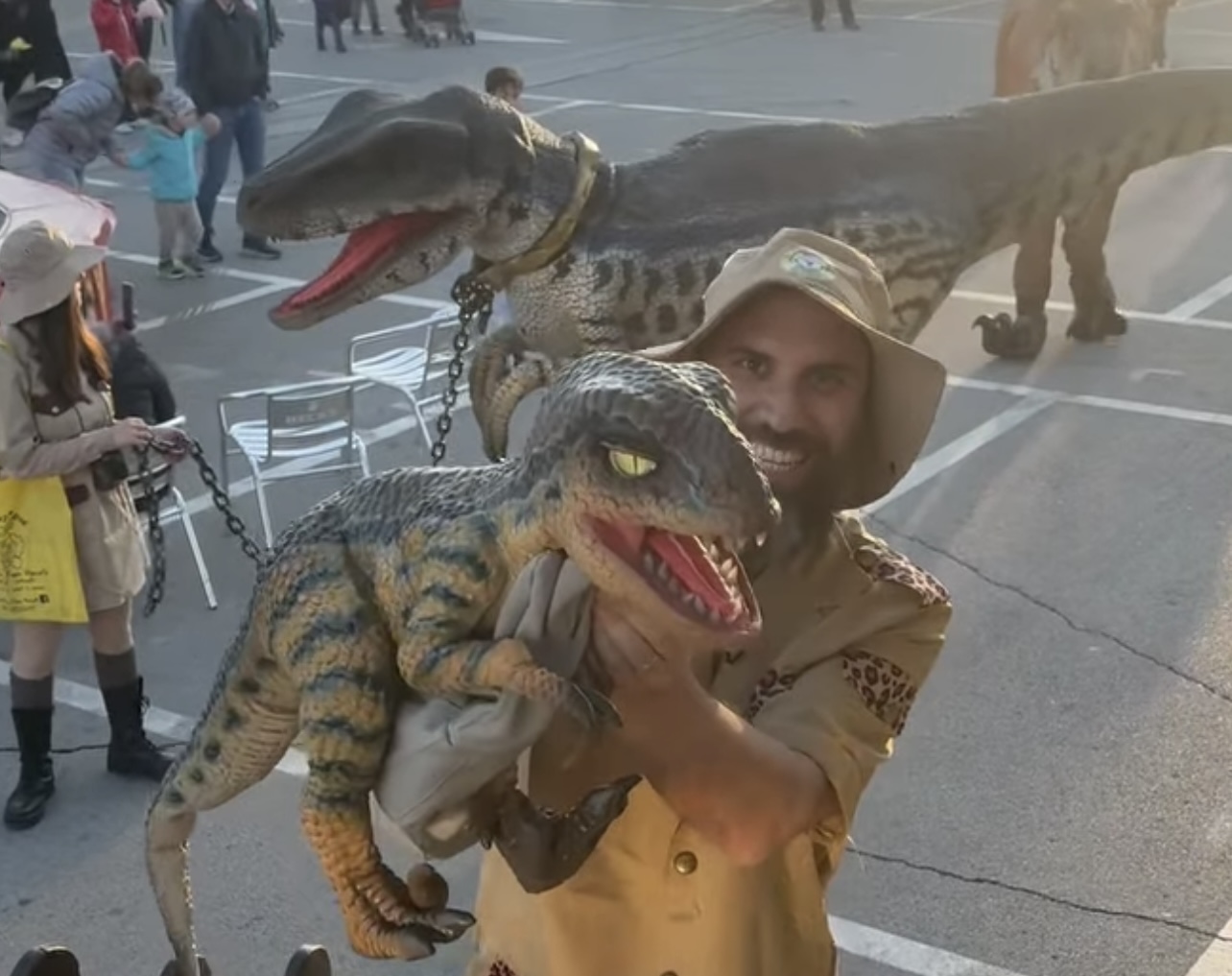 Festa del Bambino al via a Perugia: ai Baracconi sono arrivati i dinosauri (foto) 5