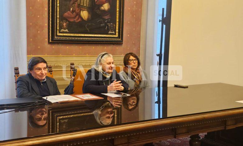 Torna il “Mercatino di Natale in Rocca”: Perugia accende la solidarietà 2 Torna il “Mercatino di Natale in Rocca”: Perugia accende la solidarietà 1