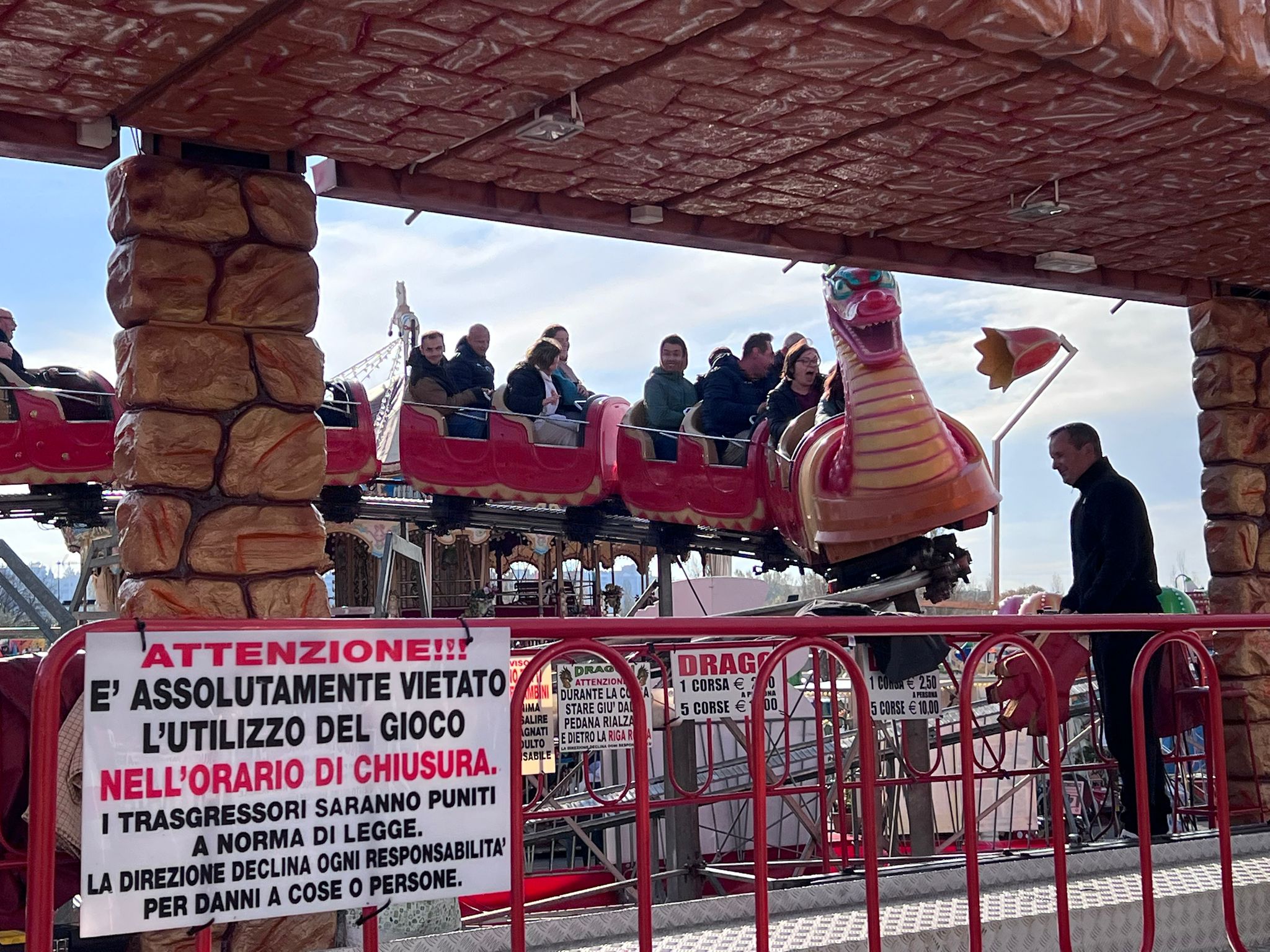 Inclusione e festa: il Luna Park di Perugia abbraccia la diversità (foto+video) 12 Inclusione e festa: il Luna Park di Perugia abbraccia la diversità (foto+video) 11