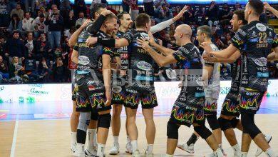 Volley, la Sir è tornata a lavoro in vista del doppio impegno fuori casa 9 Volley, la Sir è tornata a lavoro in vista del doppio impegno fuori casa 8