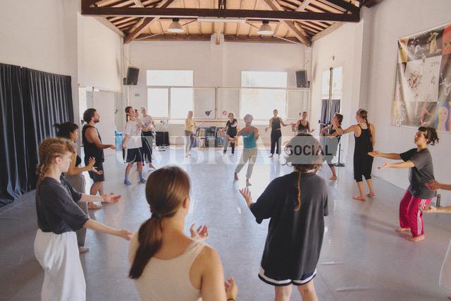 Perugia celebra la danza con HOME: residenze artistiche confermate fino al 2027 2 Perugia celebra la danza con HOME: residenze artistiche confermate fino al 2027 1