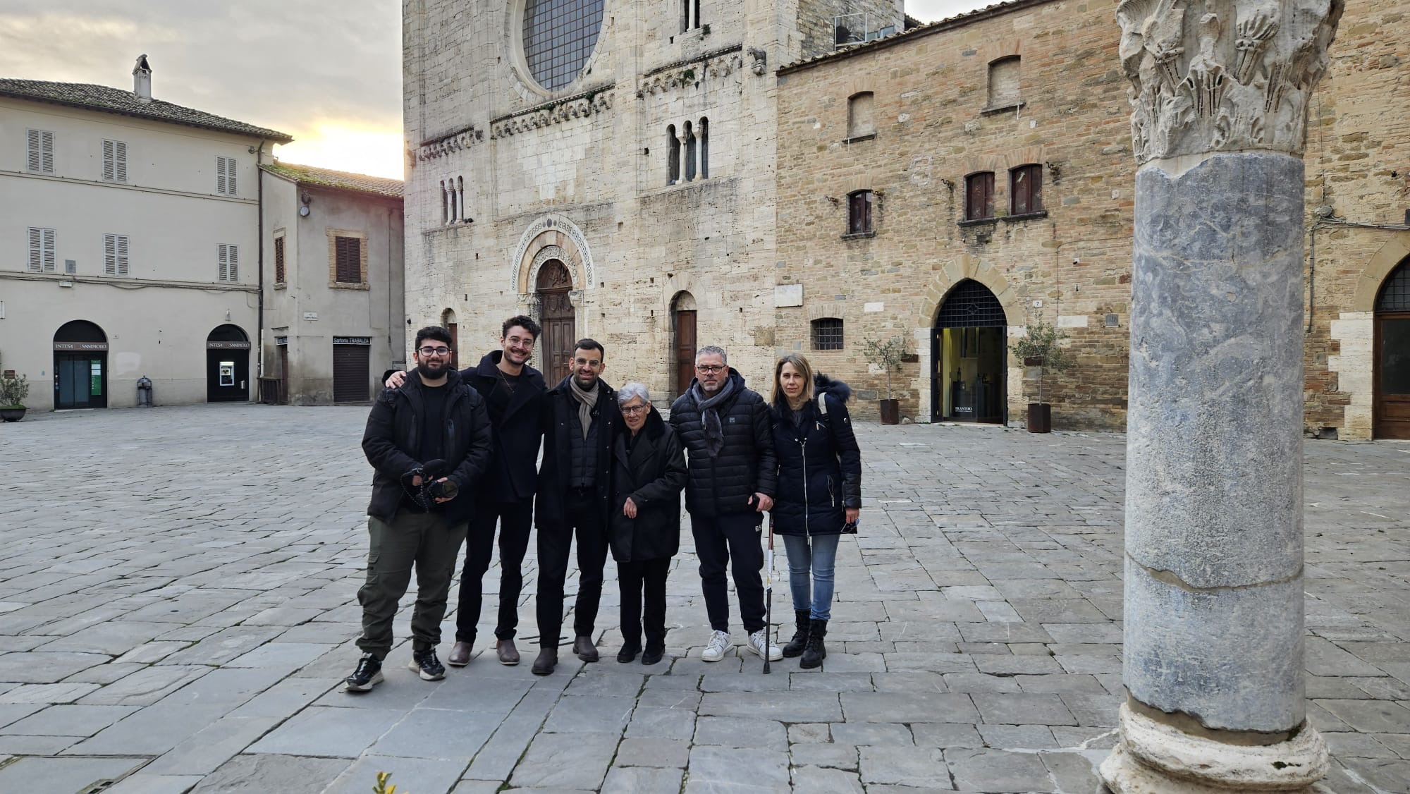 La rocciata umbra conquista l’America: una troupe statunitense a casa di Nonna Iside (foto) 3