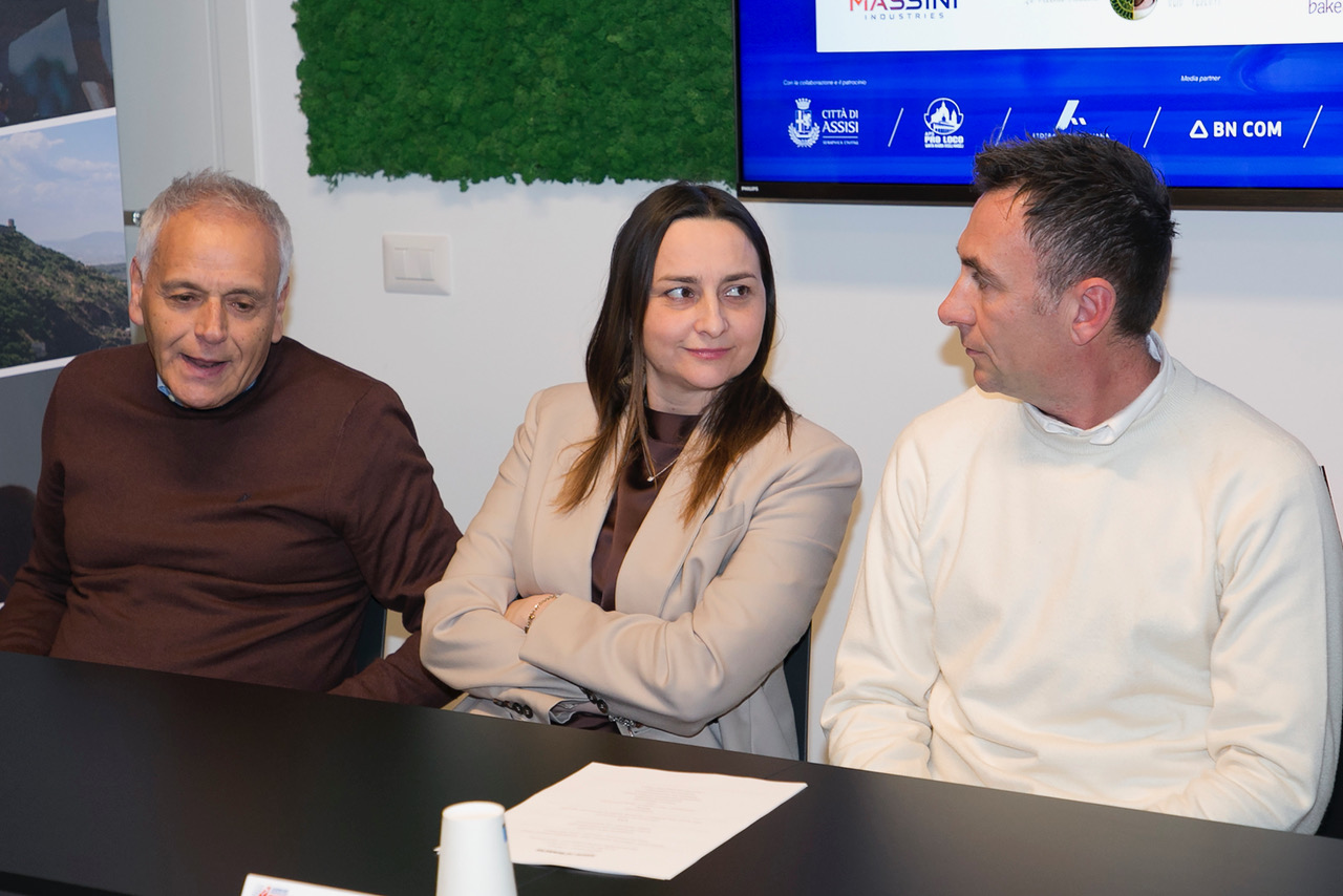 Presentata negli studi di BN COM la Gennaiola 2026: la gara il 25 gennaio, è già record di iscritti (foto+video) 33 Presentata negli studi di BN COM la Gennaiola 2026: la gara il 25 gennaio, è già record di iscritti (foto+video) 32