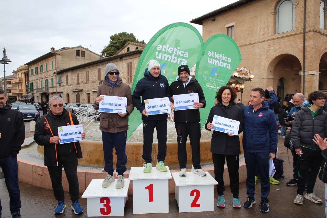 Gennaiola 2026: grande successo a Santa Maria degli Angeli. Trionfano Simon Kibet e Melissa Fracassini (foto+video) 87 Gennaiola 2026: grande successo a Santa Maria degli Angeli. Trionfano Simon Kibet e Melissa Fracassini (foto+video) 86