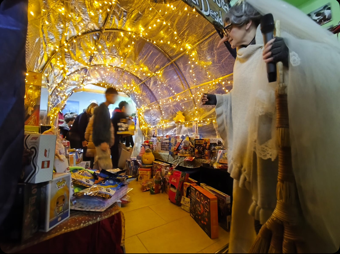 Festa dell’Epifania: tante le iniziative della Polizia di Stato di Perugia (foto) 26 Festa dell’Epifania: tante le iniziative della Polizia di Stato di Perugia (foto) 25
