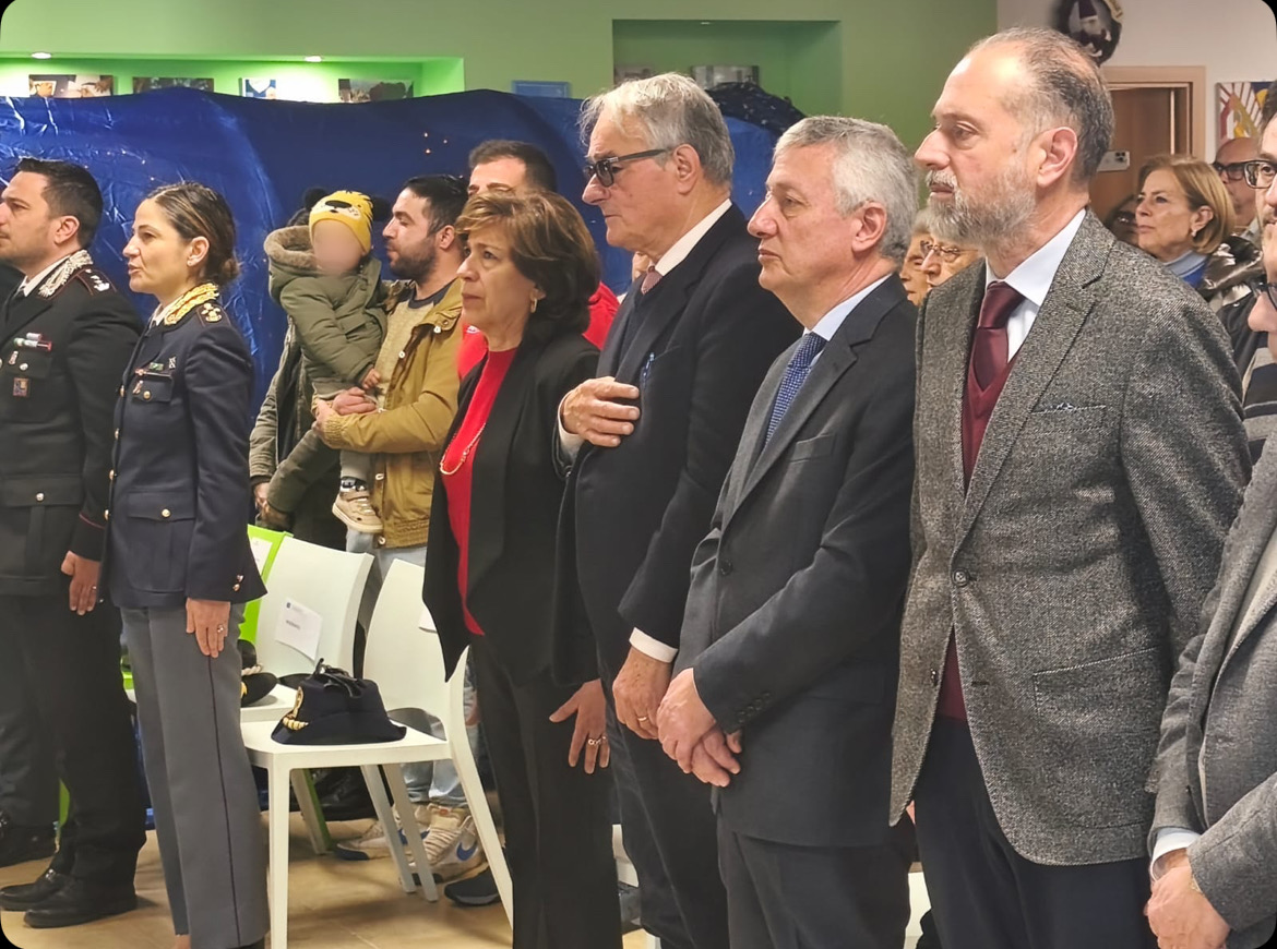 Festa dell’Epifania: tante le iniziative della Polizia di Stato di Perugia (foto) 32 Festa dell’Epifania: tante le iniziative della Polizia di Stato di Perugia (foto) 31