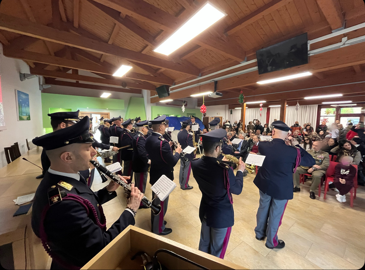 Festa dell’Epifania: tante le iniziative della Polizia di Stato di Perugia (foto) 38 Festa dell’Epifania: tante le iniziative della Polizia di Stato di Perugia (foto) 37
