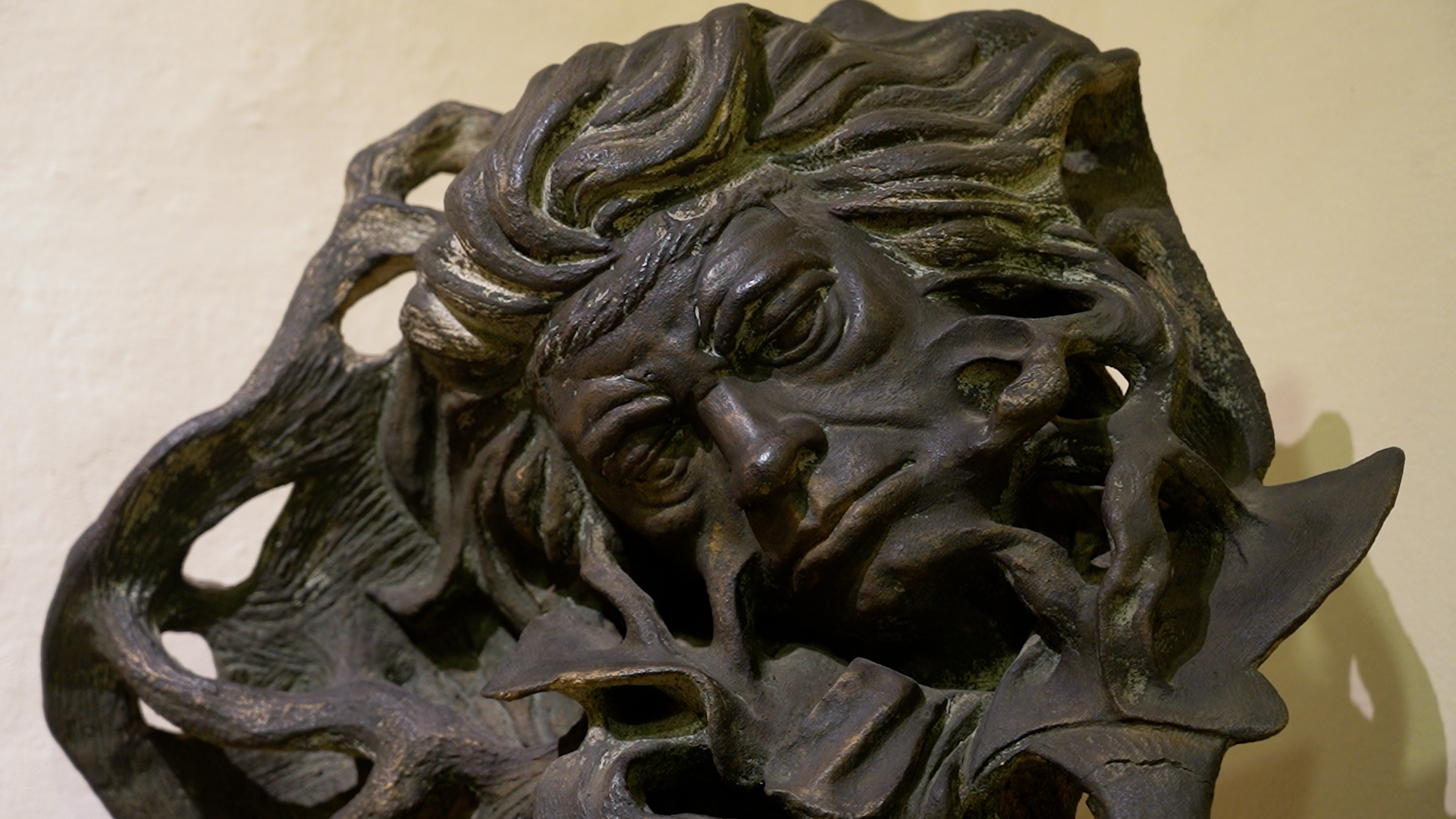 “Sorella Terra”: la visione francescana in mostra a Marsciano con le opere di Antonio Folichetti 16 “Sorella Terra”: la visione francescana in mostra a Marsciano con le opere di Antonio Folichetti 15