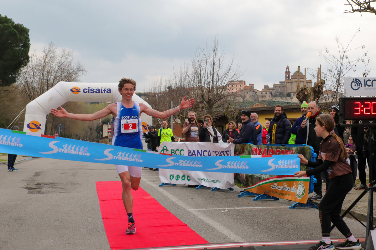 Strasimeno 2026: la XXIV edizione dell’ultramaratona del Trasimeno 4 Strasimeno 2026: la XXIV edizione dell’ultramaratona del Trasimeno 3