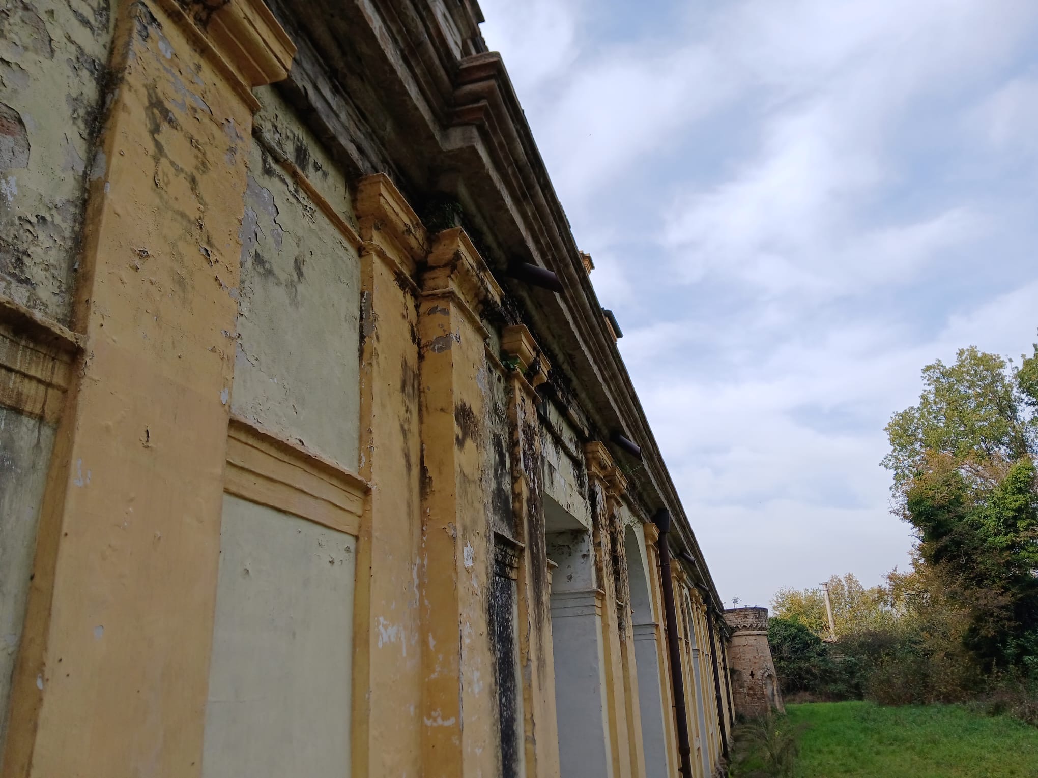 Luoghi da recuperare in Umbria: Bettona, quale futuro per Villa del Boccaglione? (foto) 34 Luoghi da recuperare in Umbria: Bettona, quale futuro per Villa del Boccaglione? (foto) 33