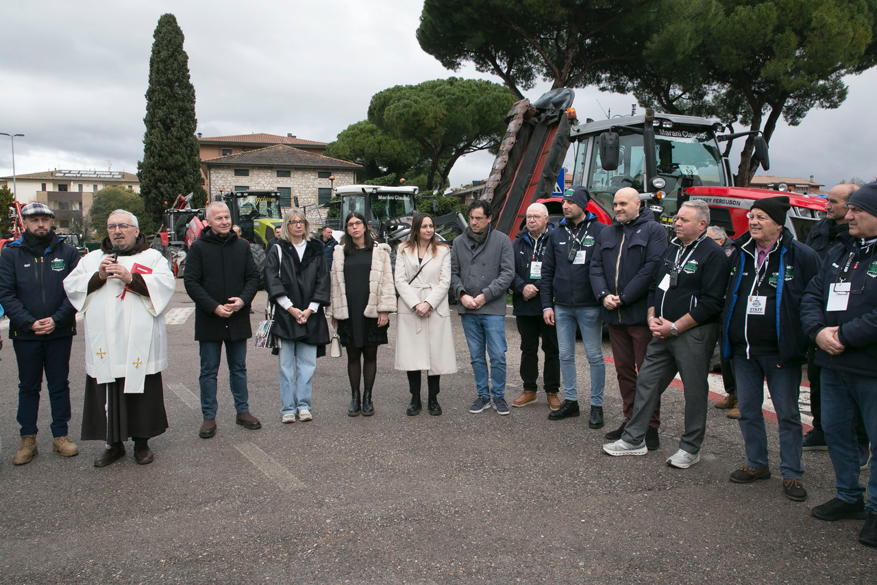 Festa degli Agricoltori, in tantissimi ad Assisi e Bastia Umbra (foto) 12 Festa degli Agricoltori, in tantissimi ad Assisi e Bastia Umbra (foto) 11