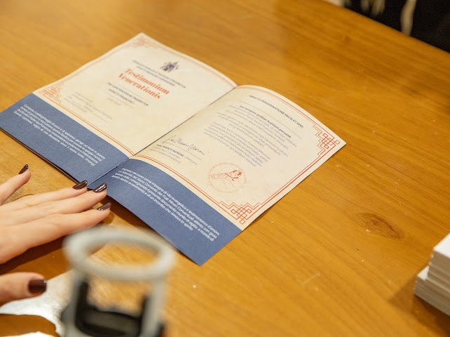 Ostensione delle spoglie mortali di San Francesco, chiusa la prima giornata: numeri da record (foto) 10 Ostensione delle spoglie mortali di San Francesco, chiusa la prima giornata: numeri da record (foto) 9