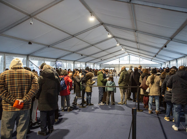 Ostensione delle spoglie mortali di San Francesco, chiusa la prima giornata: numeri da record (foto) 12 Ostensione delle spoglie mortali di San Francesco, chiusa la prima giornata: numeri da record (foto) 11