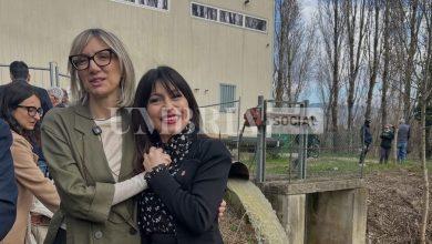 Trasimeno, al via l’immissione da Montedoglio: 200 litri al secondo per il rilancio del lago (foto) 3 Trasimeno, al via l’immissione da Montedoglio: 200 litri al secondo per il rilancio del lago (foto) 2