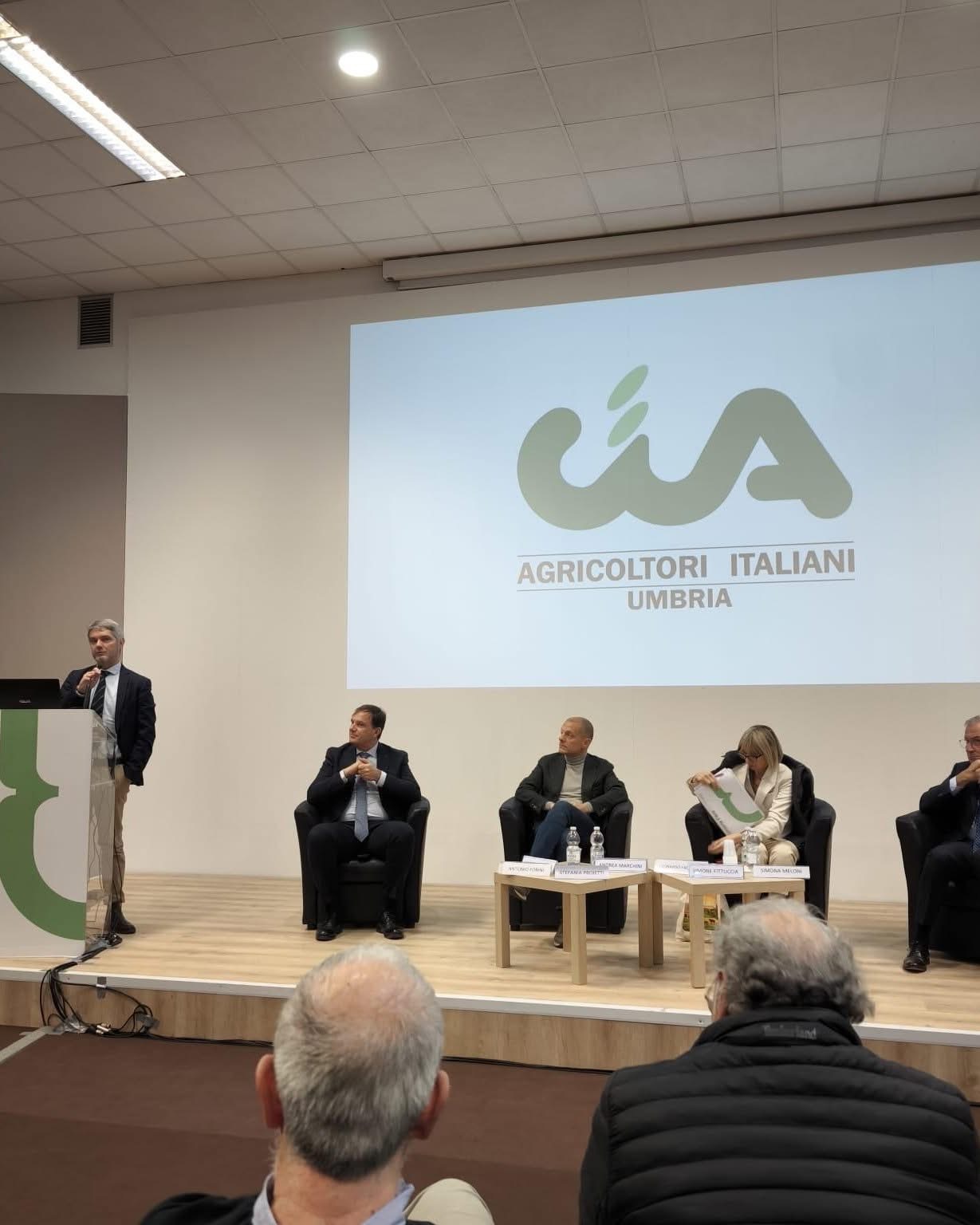 Agriumbria casa dell'agricoltura italiana. Successo confermato nonostante un meteo invernale, soprattutto il venerdì (foto) 16 Agriumbria casa dell'agricoltura italiana. Successo confermato nonostante un meteo invernale, soprattutto il venerdì (foto) 15