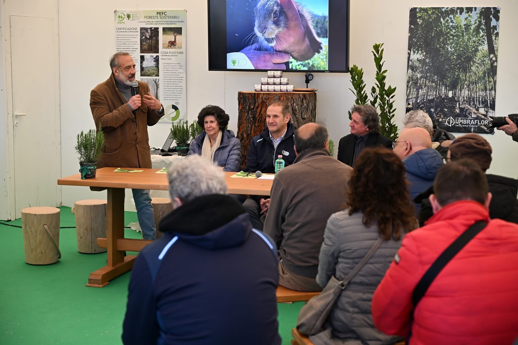 Agriumbria casa dell'agricoltura italiana. Successo confermato nonostante un meteo invernale, soprattutto il venerdì (foto) 32 Agriumbria casa dell'agricoltura italiana. Successo confermato nonostante un meteo invernale, soprattutto il venerdì (foto) 31