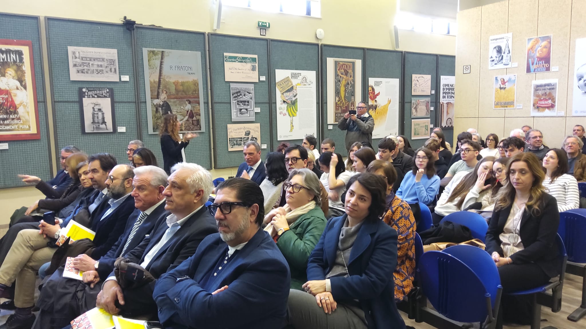 Camera di Commercio, a Terni il dialogo tra storia industriale e nuove generazioni 14 Camera di Commercio, a Terni il dialogo tra storia industriale e nuove generazioni 13