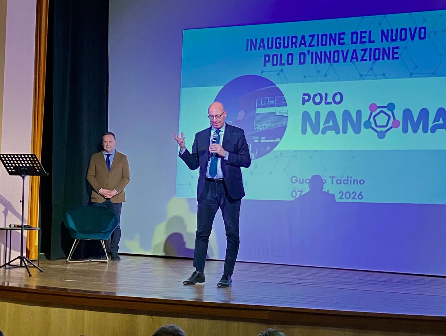 A Gualdo Tadino inaugurato il Polo Nanomat: nuovo hub per i materiali avanzati 6 A Gualdo Tadino inaugurato il Polo Nanomat: nuovo hub per i materiali avanzati 5