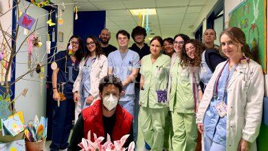 Un albero di Pasqua per rinascere insieme: sorrisi e solidarietà in Pediatria a Perugia (foto) 22