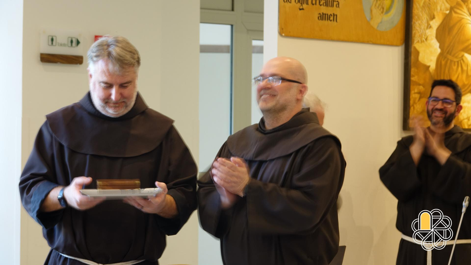 Nuova guida per i Frati Minori: eletto Ministro provinciale padre Marco Vianelli (foto) 12 Nuova guida per i Frati Minori: eletto Ministro provinciale padre Marco Vianelli (foto) 11