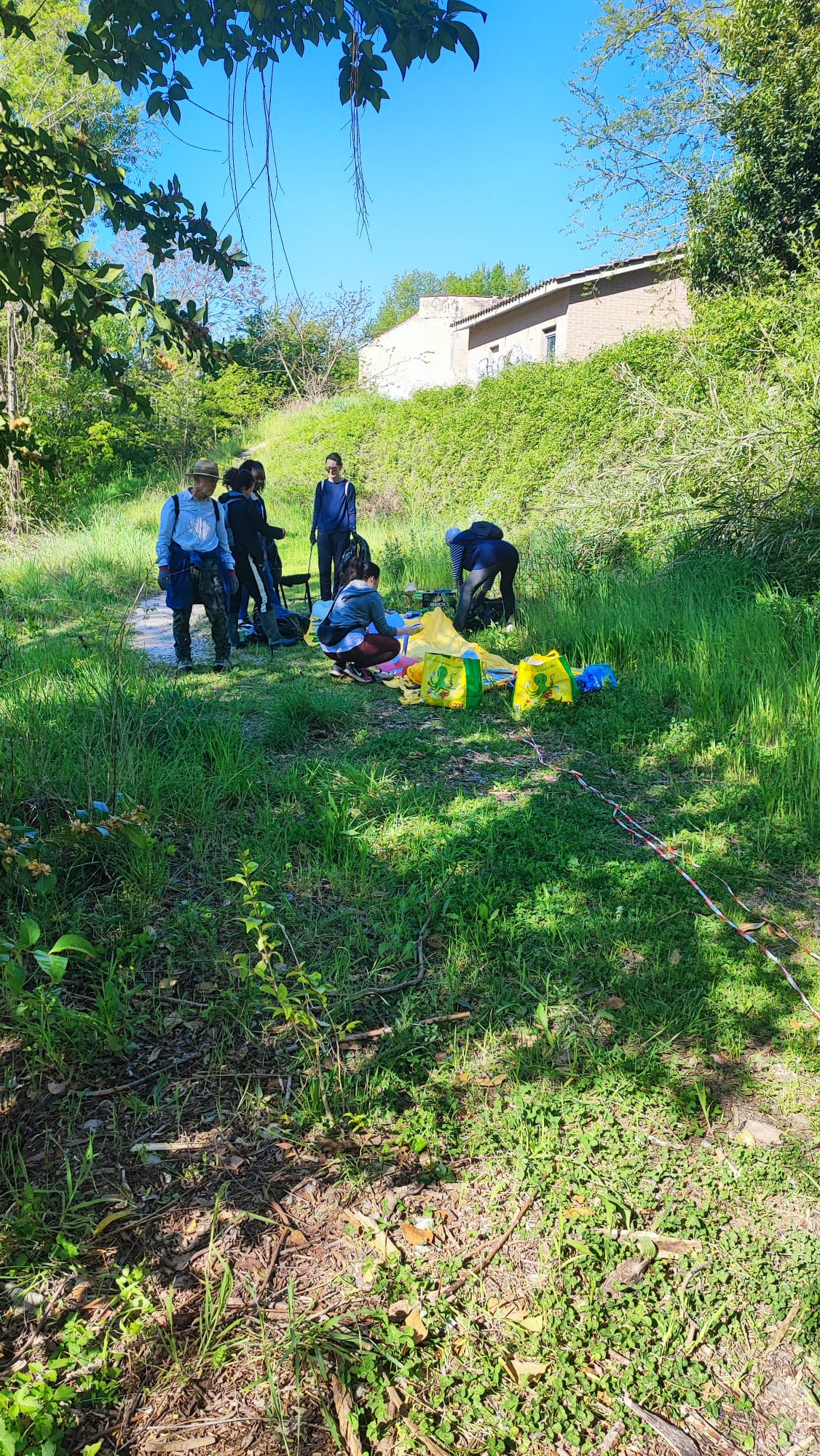 Plasticentro, a Perugia e lungo il Tevere nuove azioni contro i rifiuti nei fiumi 12 Plasticentro, a Perugia e lungo il Tevere nuove azioni contro i rifiuti nei fiumi 11