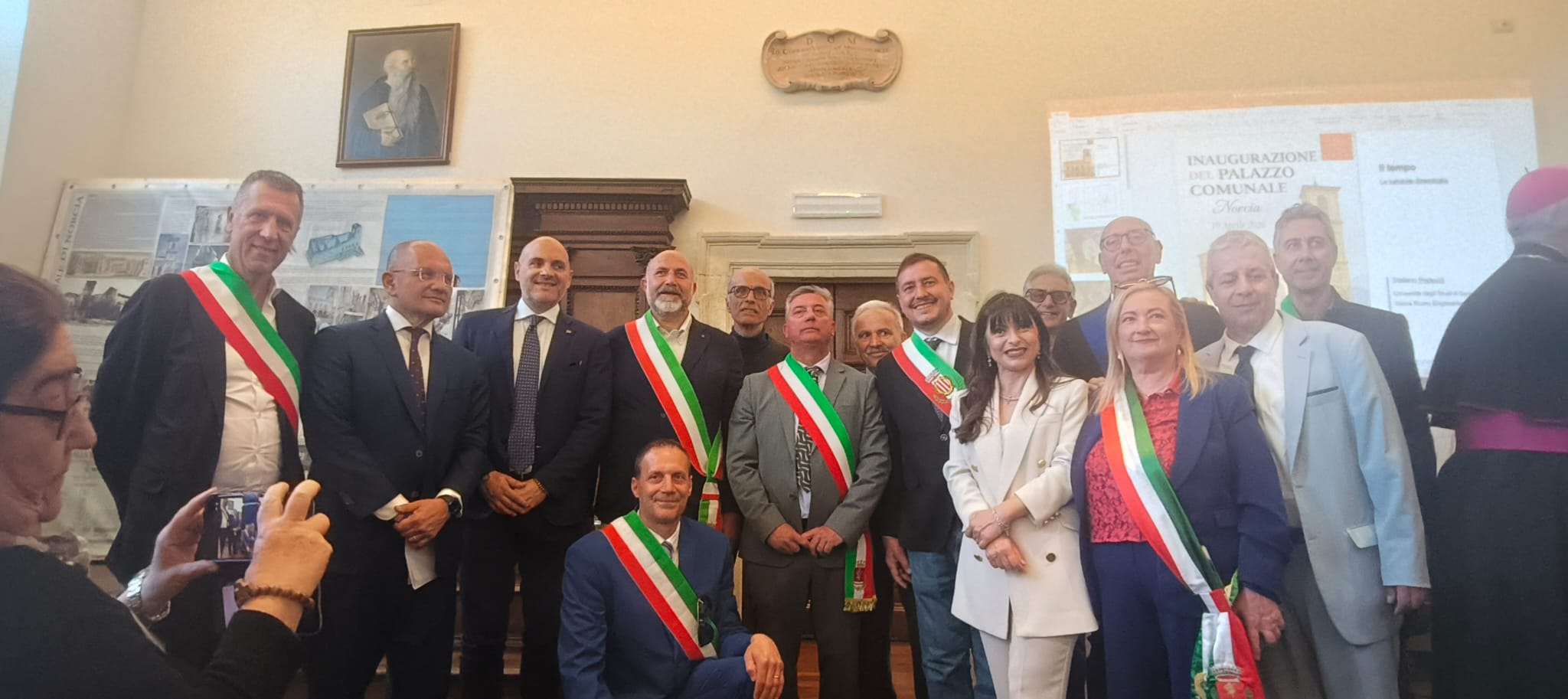 Norcia, riapre il Palazzo Comunale: simbolo della ricostruzione post sisma 14 Norcia, riapre il Palazzo Comunale: simbolo della ricostruzione post sisma 13