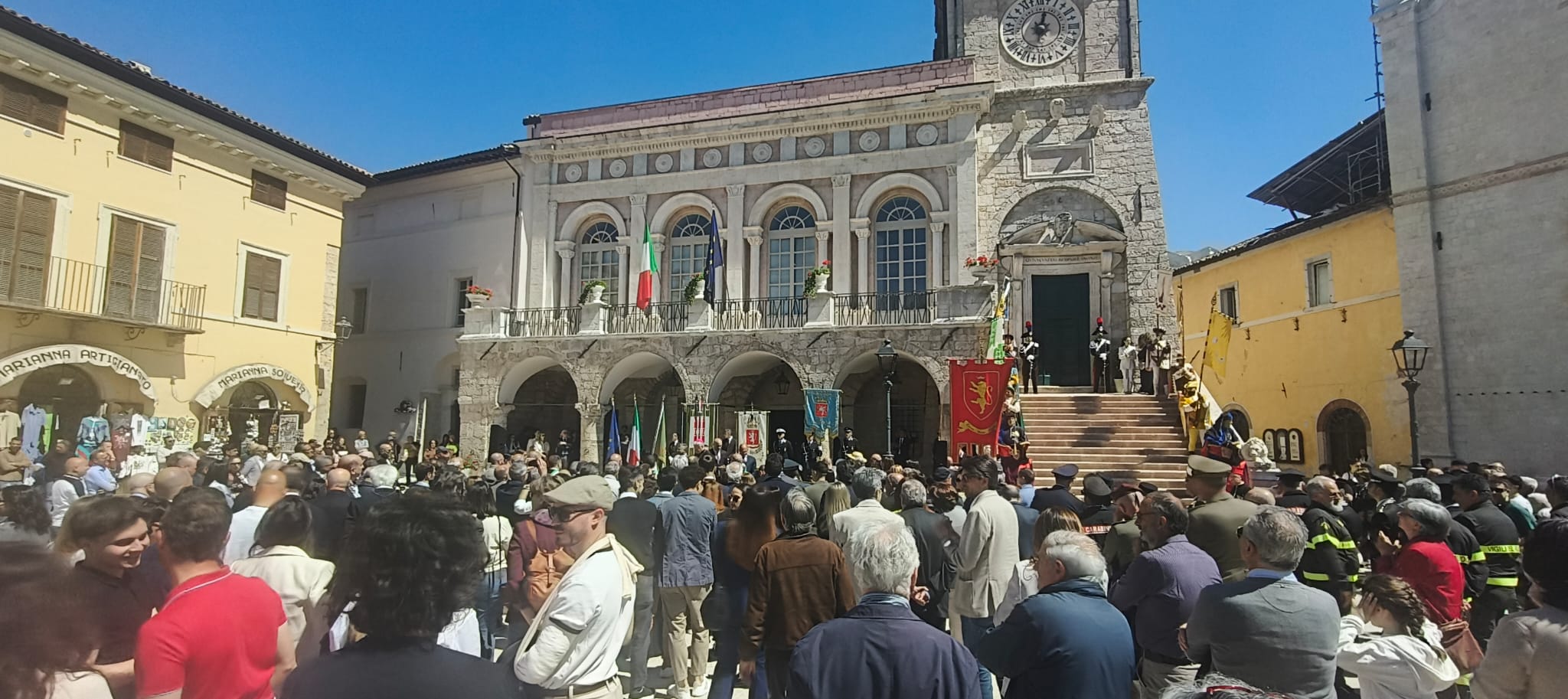 Norcia, riapre il Palazzo Comunale: simbolo della ricostruzione post sisma 20 Norcia, riapre il Palazzo Comunale: simbolo della ricostruzione post sisma 19