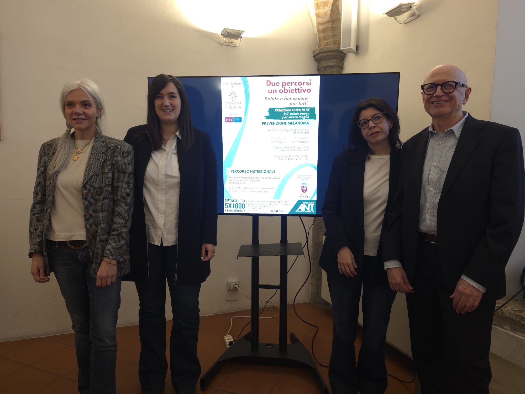 Prevenzione oncologica, doppio progetto tra controlli dermatologici e percorsi nutrizionali 10 Prevenzione oncologica, doppio progetto tra controlli dermatologici e percorsi nutrizionali 9
