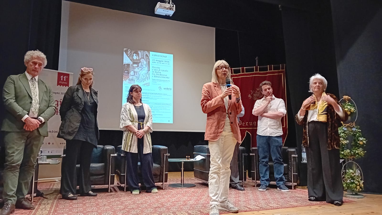 Ricette e usi di tavola in Italia fra Medioevo e Rinascimento: convegno di successo a Perugia (foto) 30 Ricette e usi di tavola in Italia fra Medioevo e Rinascimento: convegno di successo a Perugia (foto) 29