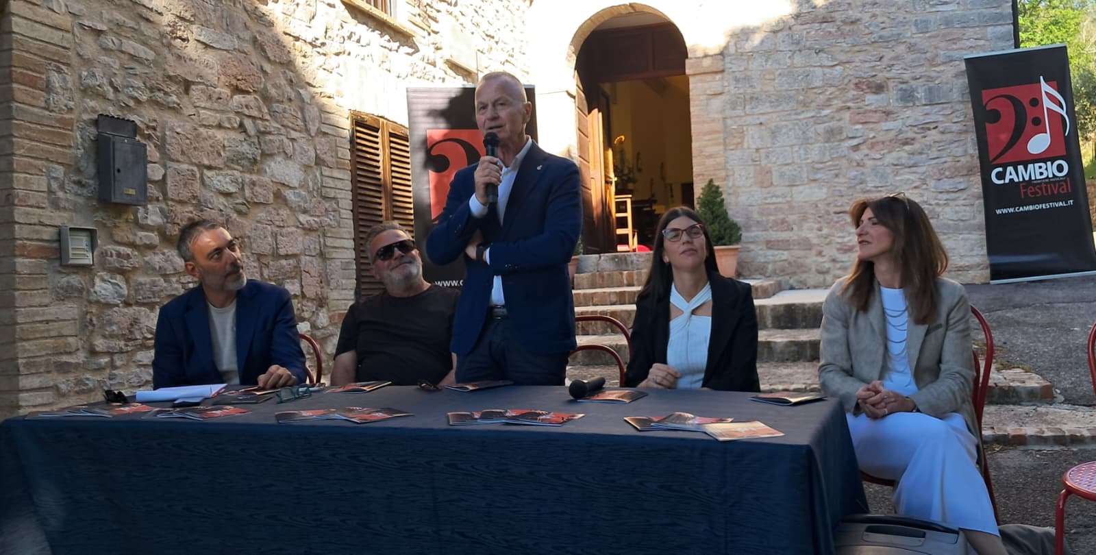 Cambio Festival 2026, ad Assisi musica internazionale e spazio al pensiero critico 10 Cambio Festival 2026, ad Assisi musica internazionale e spazio al pensiero critico 9