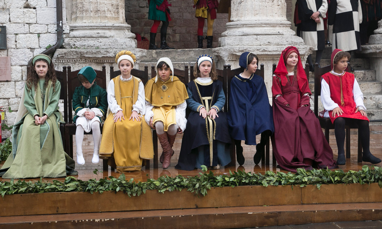 Calendimaggio dei Piccoli, ad Assisi grandi emozioni nonostante la pioggia (foto) 33