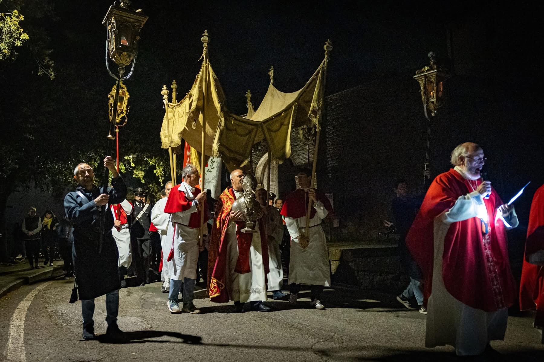 Bettona tra spiritualità, storia e cultura: finanziato il progetto “San Crispolto e il Francescanesimo a Bettona” (foto) 22 Bettona tra spiritualità, storia e cultura: finanziato il progetto “San Crispolto e il Francescanesimo a Bettona” (foto) 21