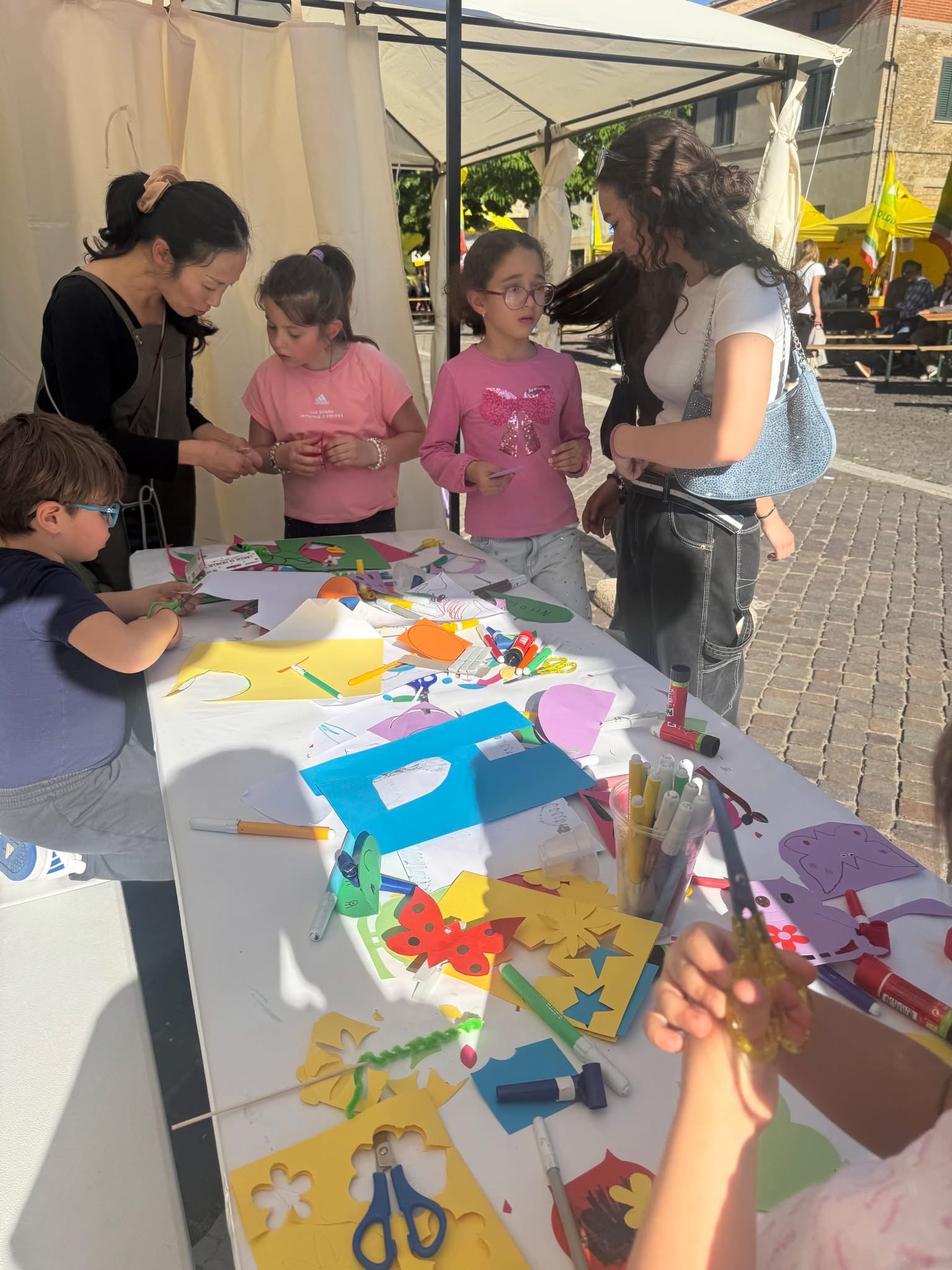 Grande successo a Bettona per la Fiera di San Crispolto (foto) 24 Grande successo a Bettona per la Fiera di San Crispolto (foto) 23