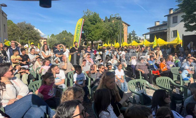 Grande successo a Bettona per la Fiera di San Crispolto (foto) 2 Grande successo a Bettona per la Fiera di San Crispolto (foto) 1