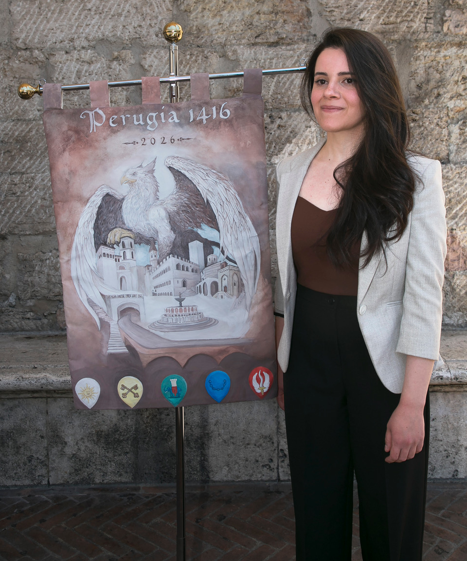 Svelato il Palio d’Artista di Perugia 1416: opera realizzata da Arianna Martorana (foto+video) 41 Svelato il Palio d’Artista di Perugia 1416: opera realizzata da Arianna Martorana (foto+video) 40