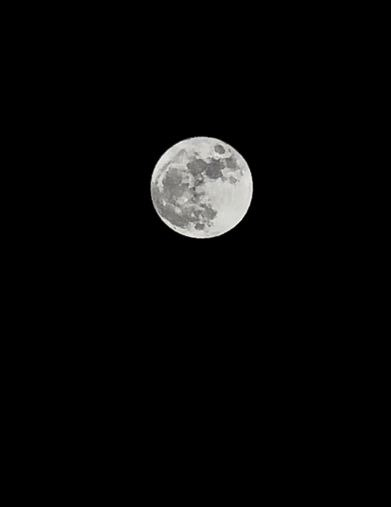 Stasera 1º maggio anche sui cieli dell’Umbria c’è l’affascinante “Luna dei Fiori” (foto) 4 Stasera 1º maggio anche sui cieli dell’Umbria c’è l’affascinante “Luna dei Fiori” (foto) 3